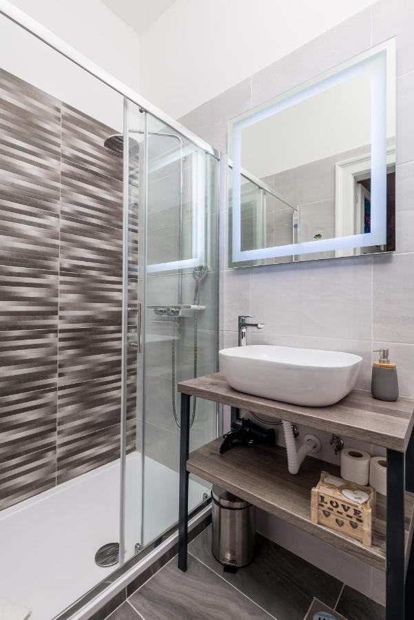 Apartments Piccola Venezia Rijeka Eksteriør bilde